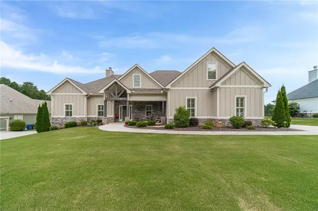 Popular ST MARTIN Real Estate