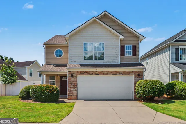 Popular COTTAGE COVE PHS 3 Real Estate
