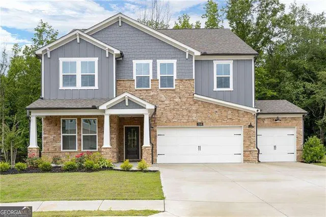 Popular Hillside Manor Real Estate