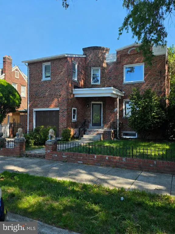 Popular Manor Park Real Estate