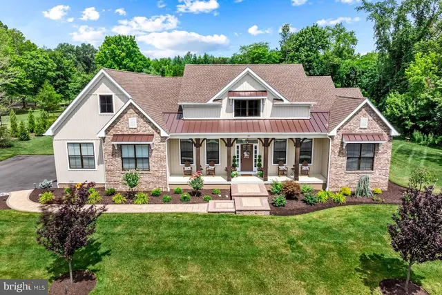 Popular Great Bohemia Mano Real Estate
