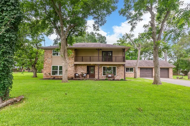 Popular Anderson Place Real Estate