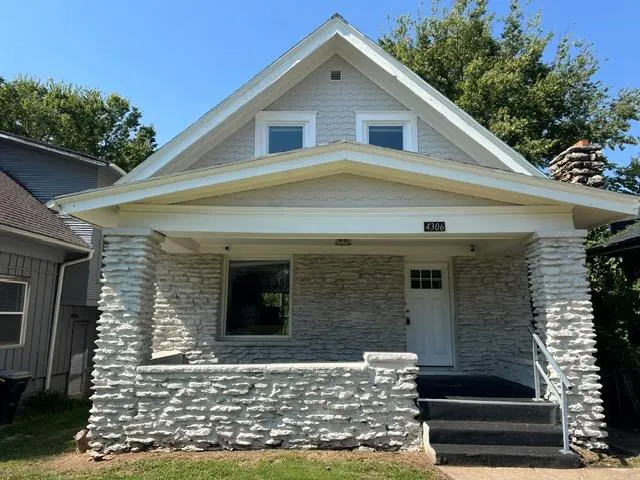 Cheap Llewellyn Heights Real Estate