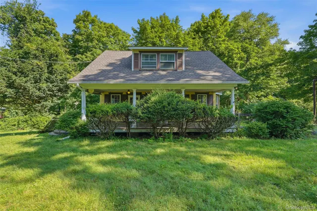 Cheap Mohegan Lake Real Estate