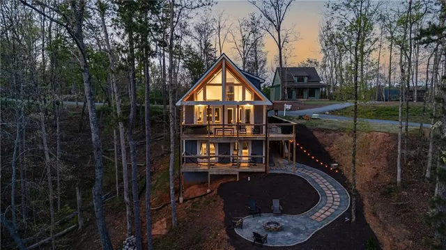 Popular Jakes Landing Overlook Real Estate