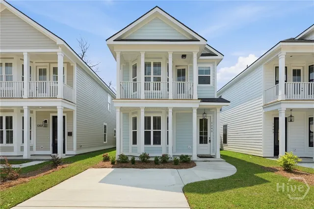 Expensive Live Oak Street Real Estate