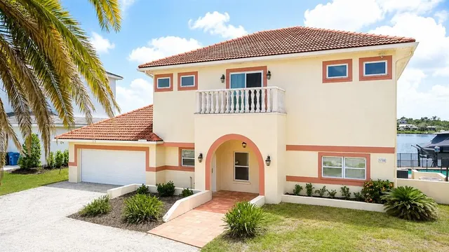 Popular CASEY COVE Real Estate