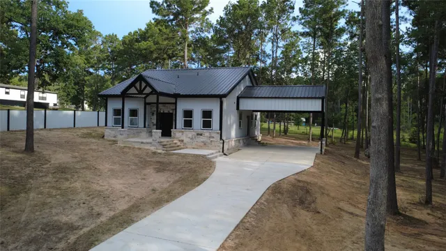 Popular West Magnolia Forest Real Estate