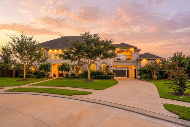 Popular Cane Island Sec 8 Real Estate
