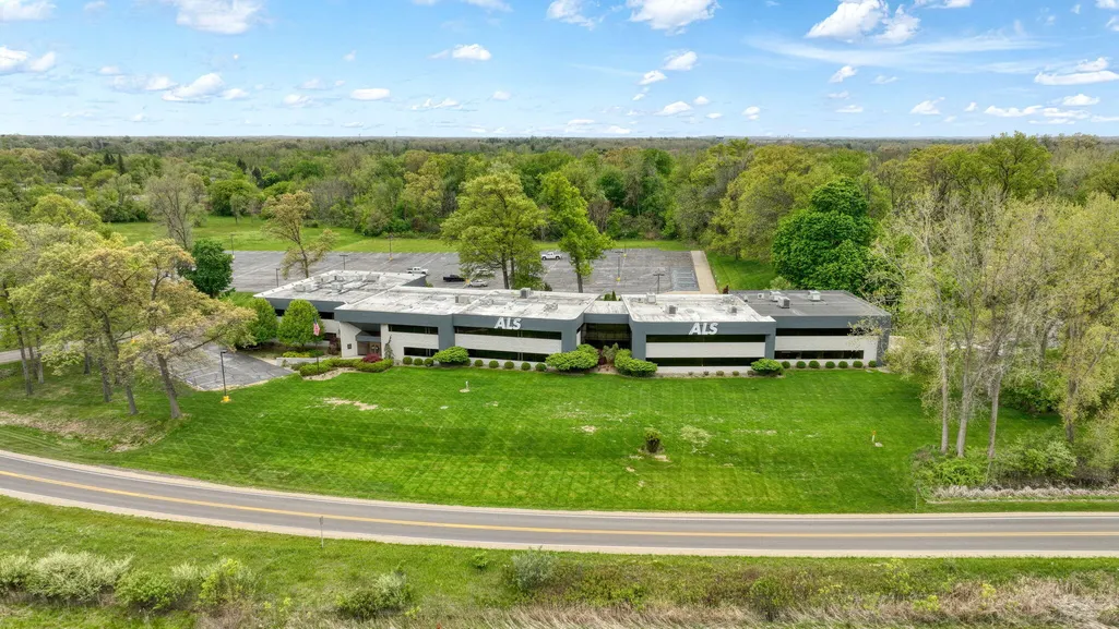 3000 Blake Rd, Jackson, MI 49201
