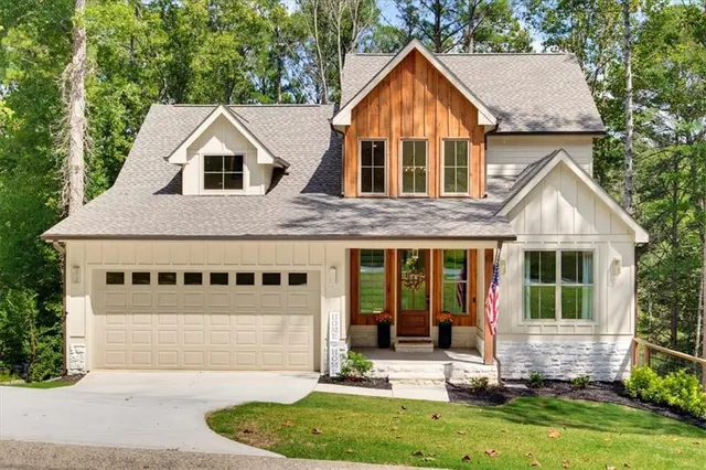 Popular Laurel Lake Real Estate