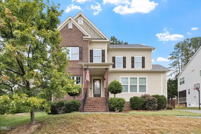 Popular Northampton Real Estate