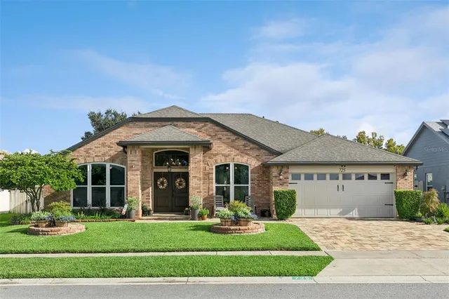 Popular HUCKLEBERRY FIELDS TR N5 Real Estate