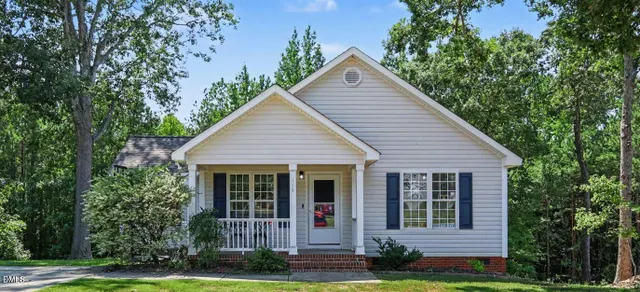 Popular Carriage Hill Real Estate