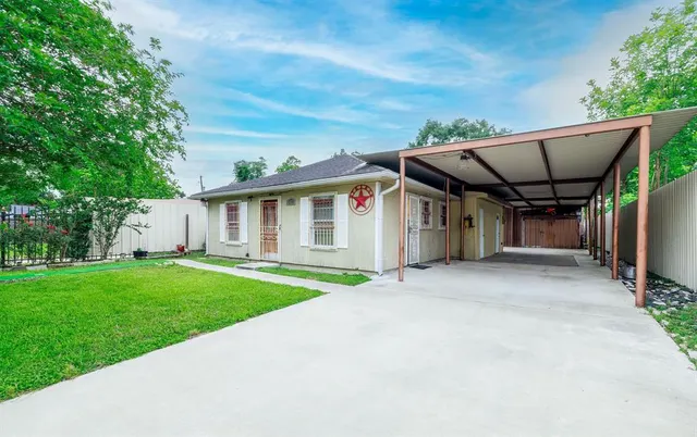 Popular South Park Sec Real Estate