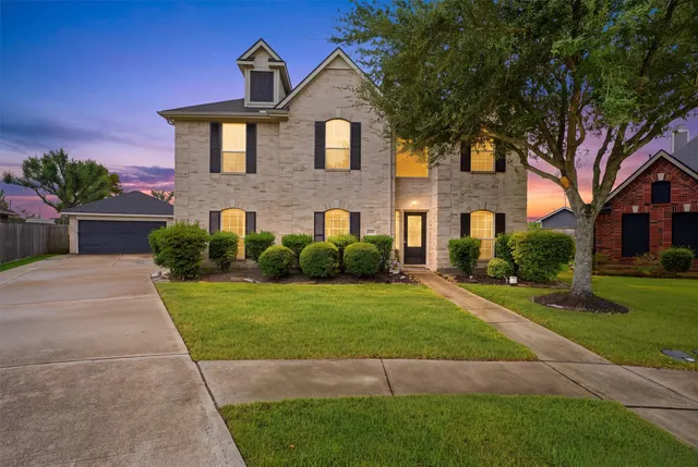 Popular Santa Fe Place Rep Real Estate