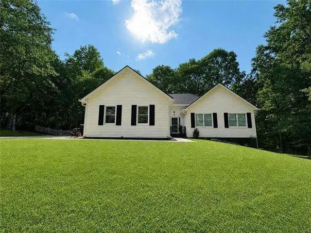 Popular Hidden Branches Real Estate