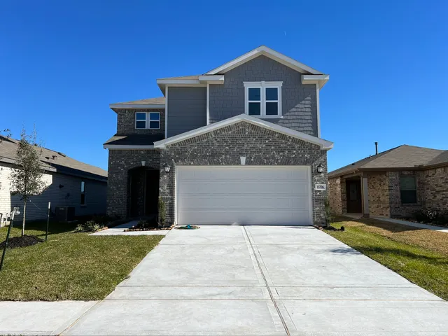 Popular Lakewood Pines Real Estate