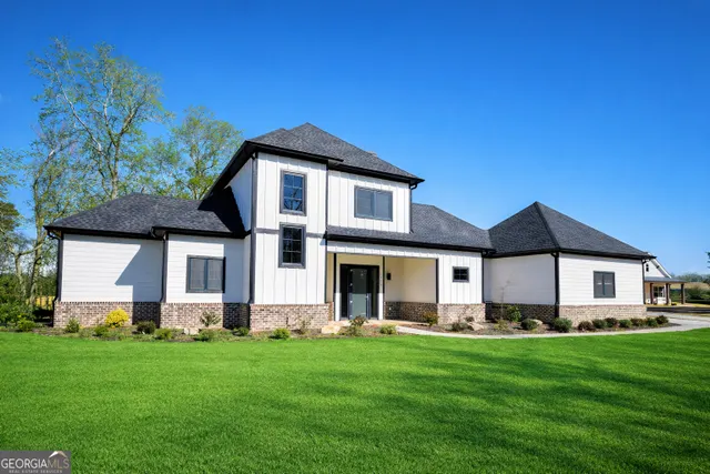 Popular Sandy Creek Golf Course Real Estate