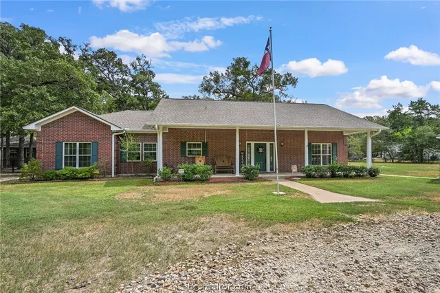 Popular Canyon Creek Real Estate
