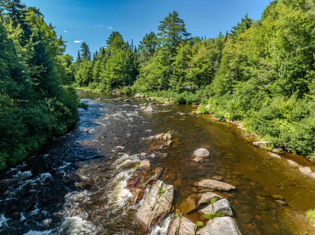 Popular Ammonoosuc River Real Estate