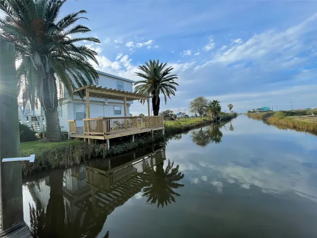 Popular Salty Shores Real Estate