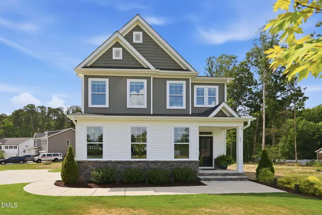 Popular Woodbridge South Real Estate