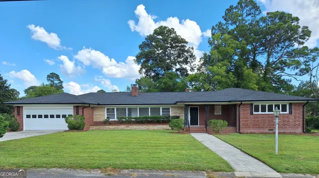 Popular Belvedere Area Real Estate
