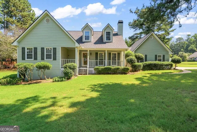 Popular White Oak Hollow Real Estate