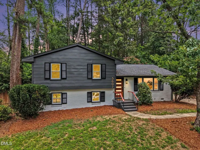 Expensive Brentwood Estates Real Estate