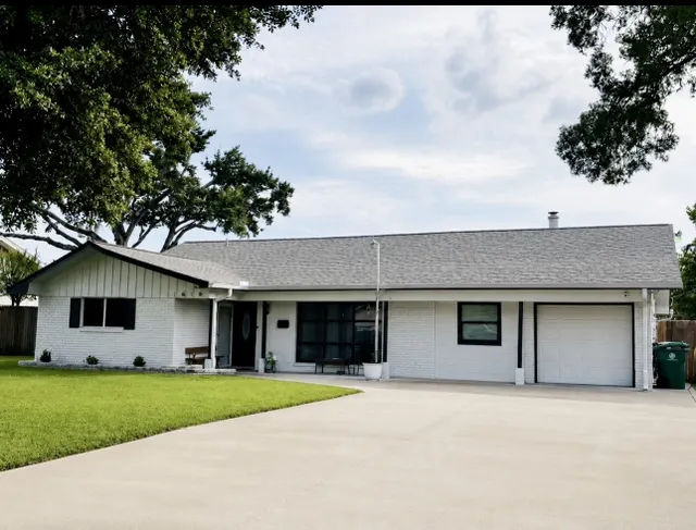 Popular Shadow Oaks Sec 03 Real Estate