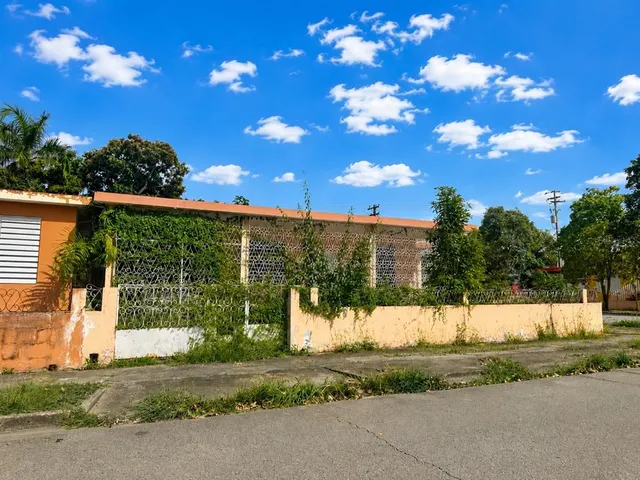 Popular Sabana Grande Real Estate