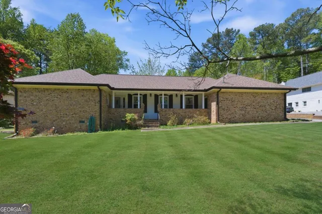 Cheap Burnt Hickory Hills Real Estate