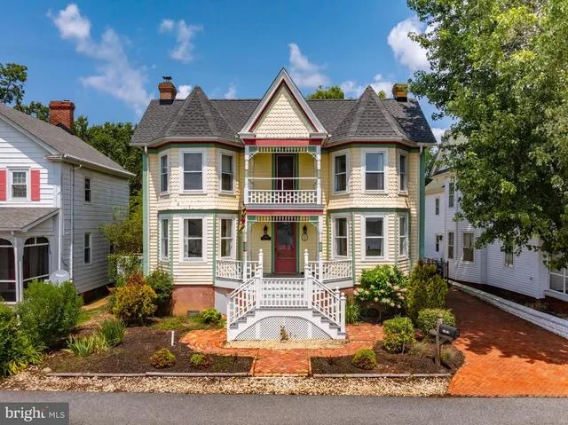 Expensive Quantico Real Estate