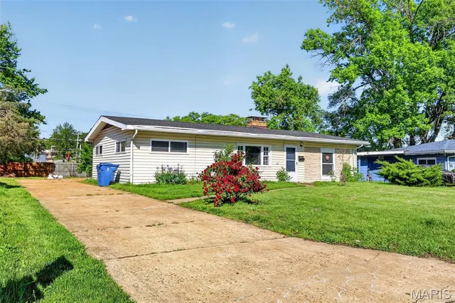 Popular Cool Brook Hills Real Estate