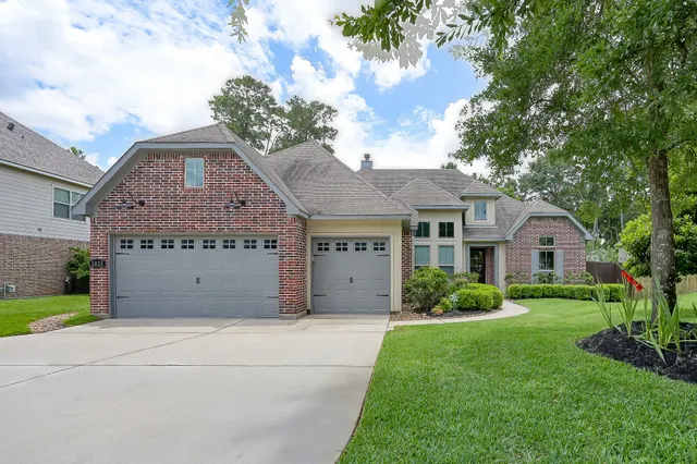Expensive Graystone Hills 10 Real Estate