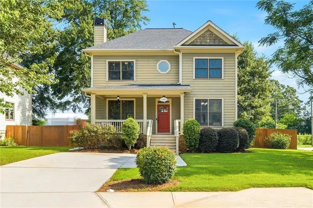 Popular Egan Park Real Estate