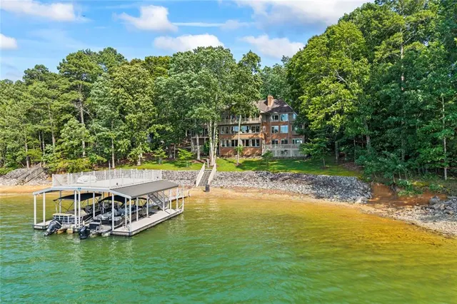 Popular YACHT CLUB ROAD Real Estate