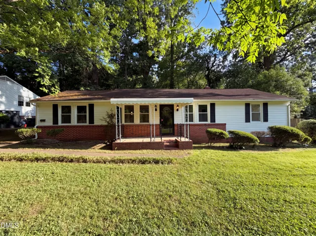 Popular Woodcrest Real Estate