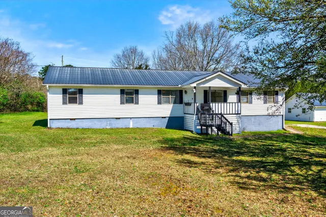 Cheap COUNTRY MANOR Real Estate