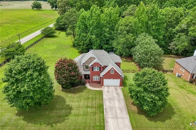 Popular APALACHEE ESTATES Real Estate