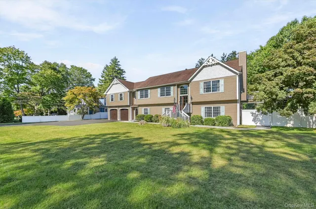 Popular Windermere Park Real Estate