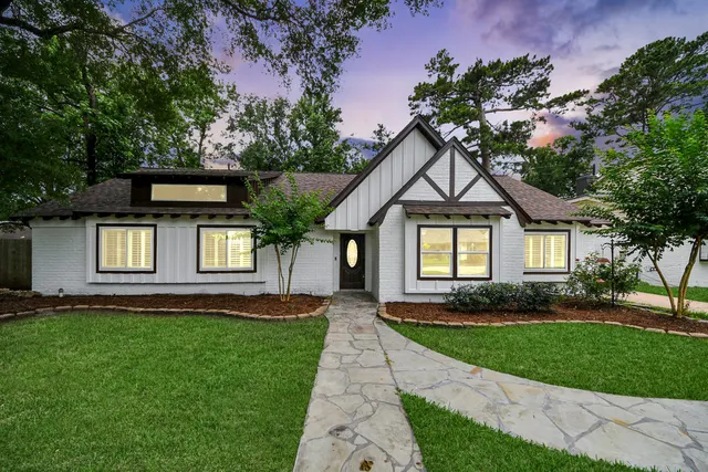Popular Vicksburg Real Estate