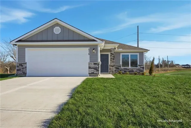 Cheap Oaks of Edgewood Real Estate