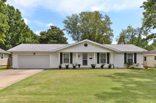 Expensive South Kickapoo Real Estate