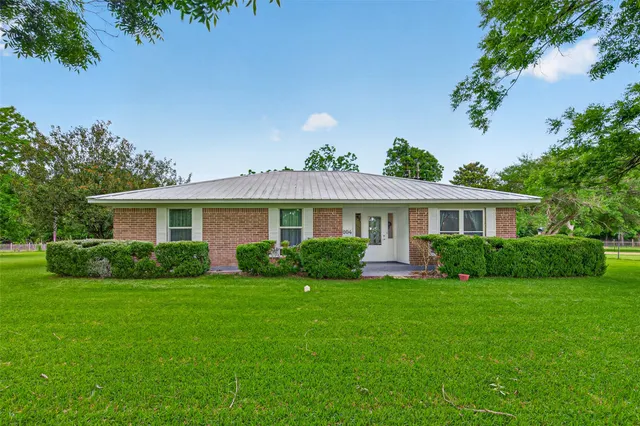 Popular Simonton Real Estate