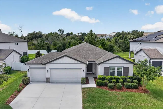 Popular Hampton Oaks Real Estate