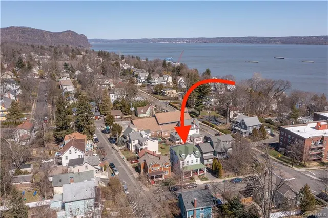 54 4th Avenue, Nyack NY 10960
