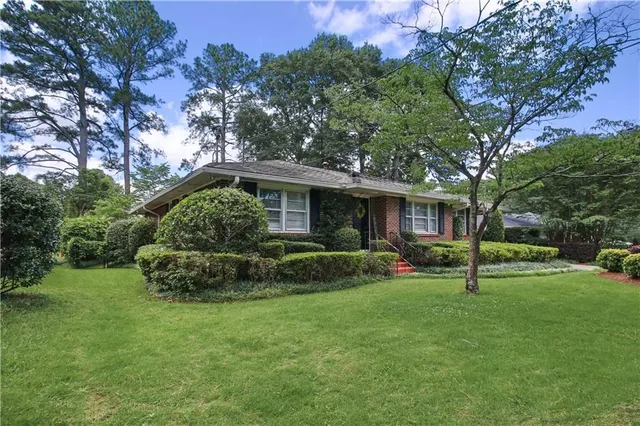 Popular Leafmore Hills Real Estate