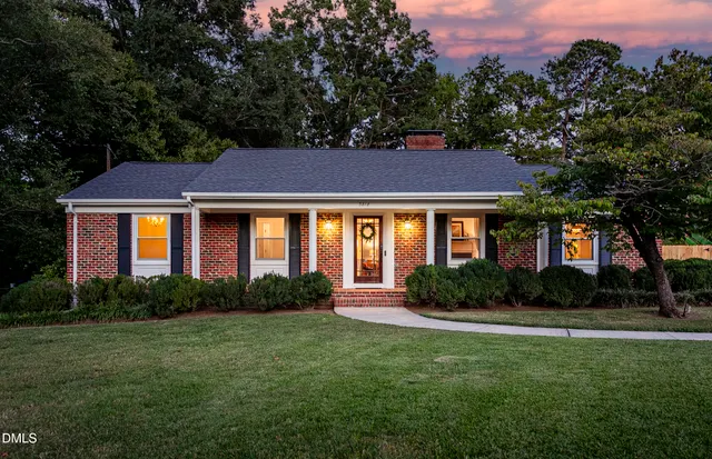 Popular Sedgefield Terrace Real Estate